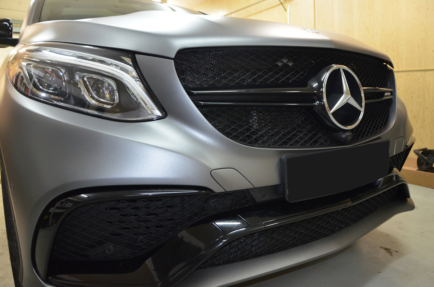 Оклейка пленкой Mersedes-Benz GLE