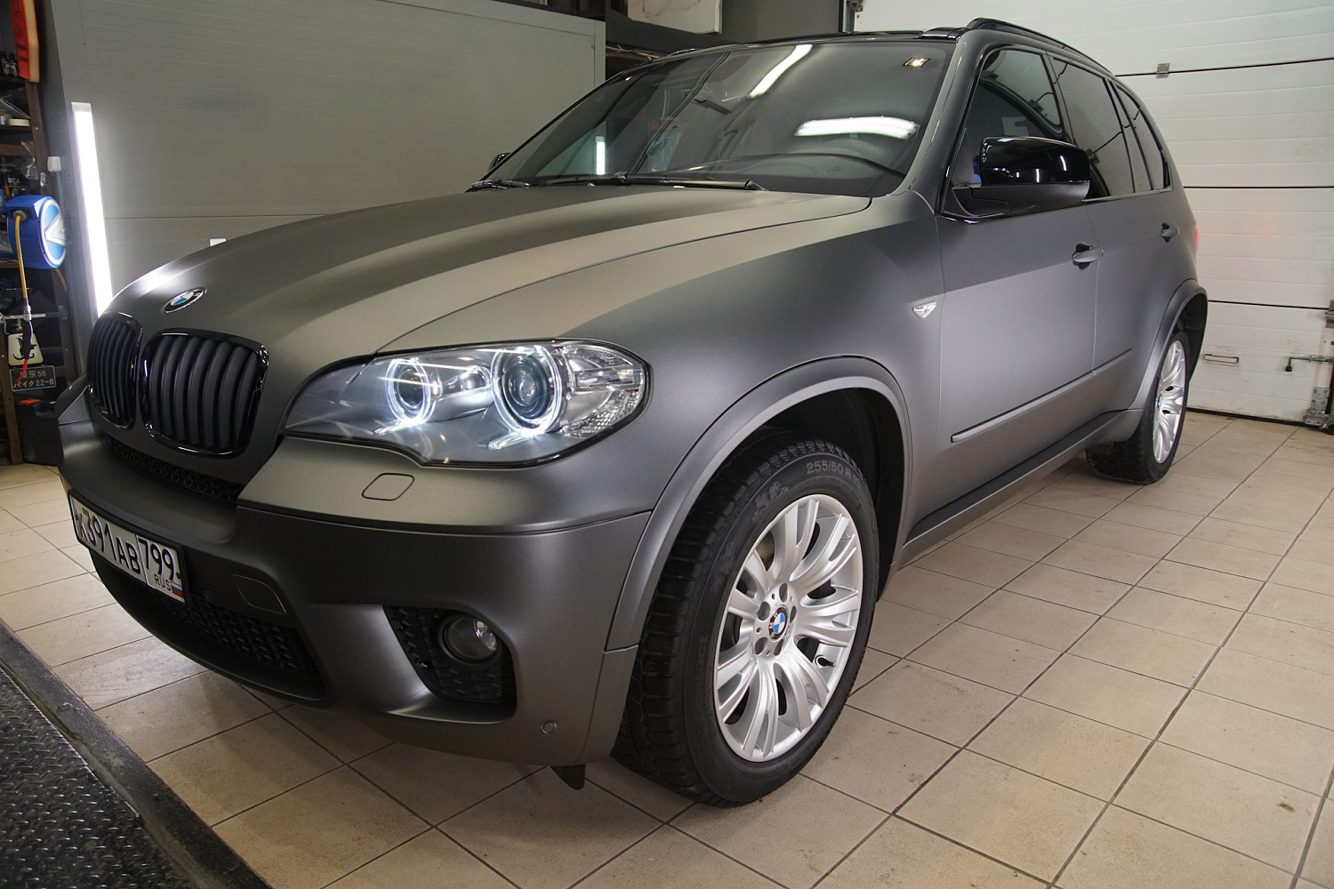 Оклейка пленкой BMW X3