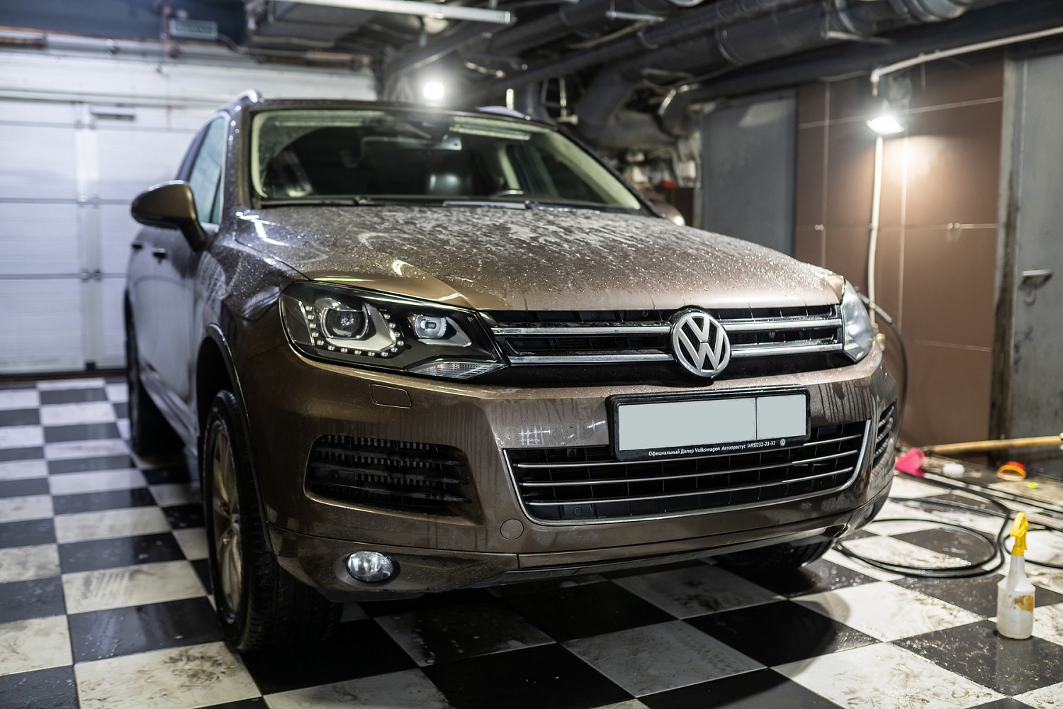 Оклейка пленкой Volkswagen Touareg