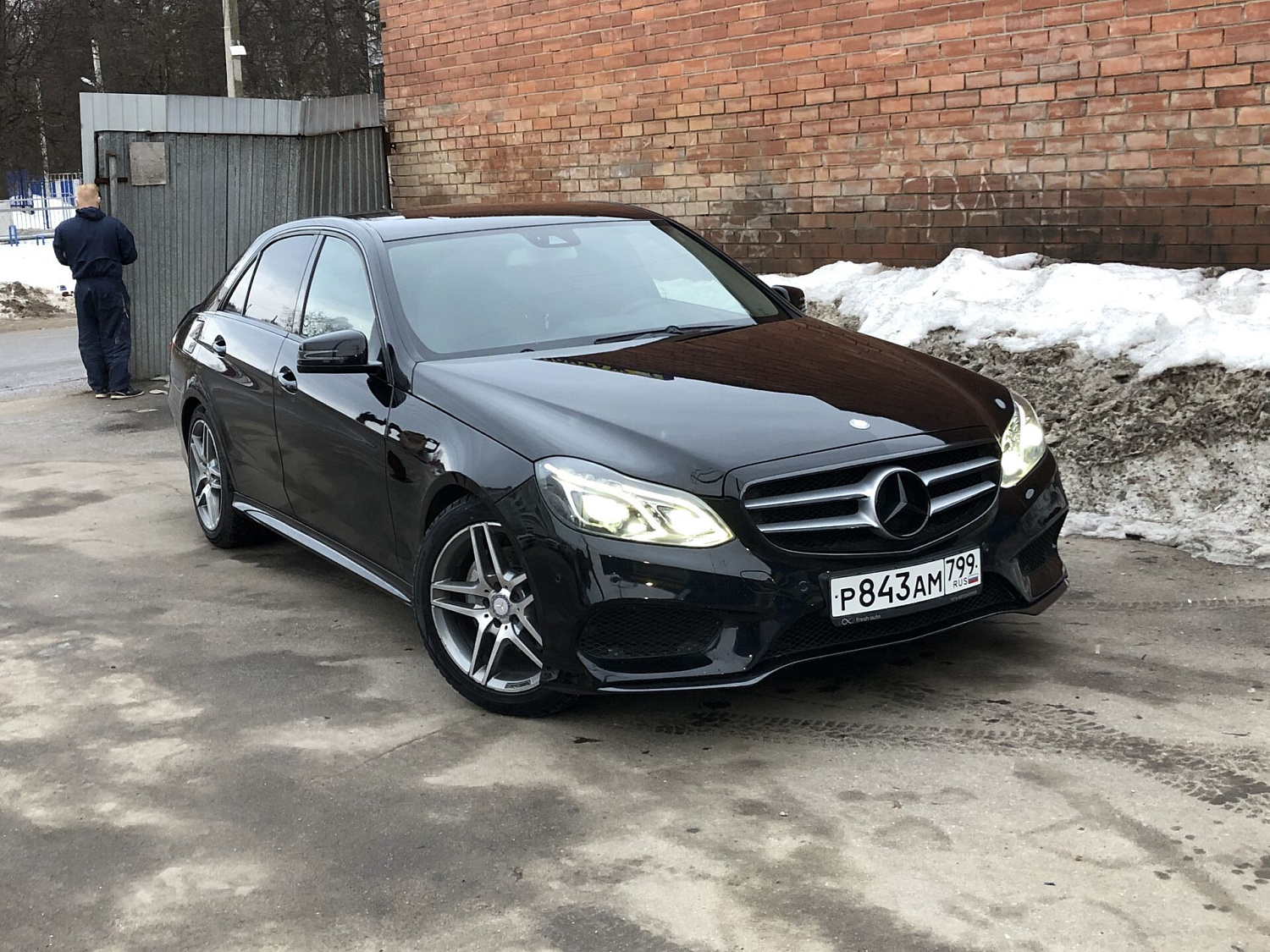 Антихром на Mercedes 212
