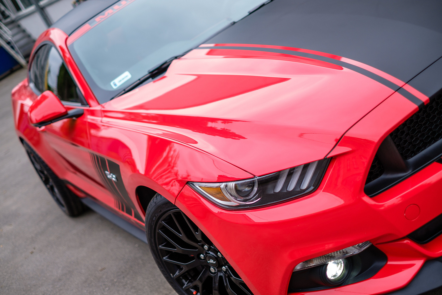 Оклейка Ford Mustang