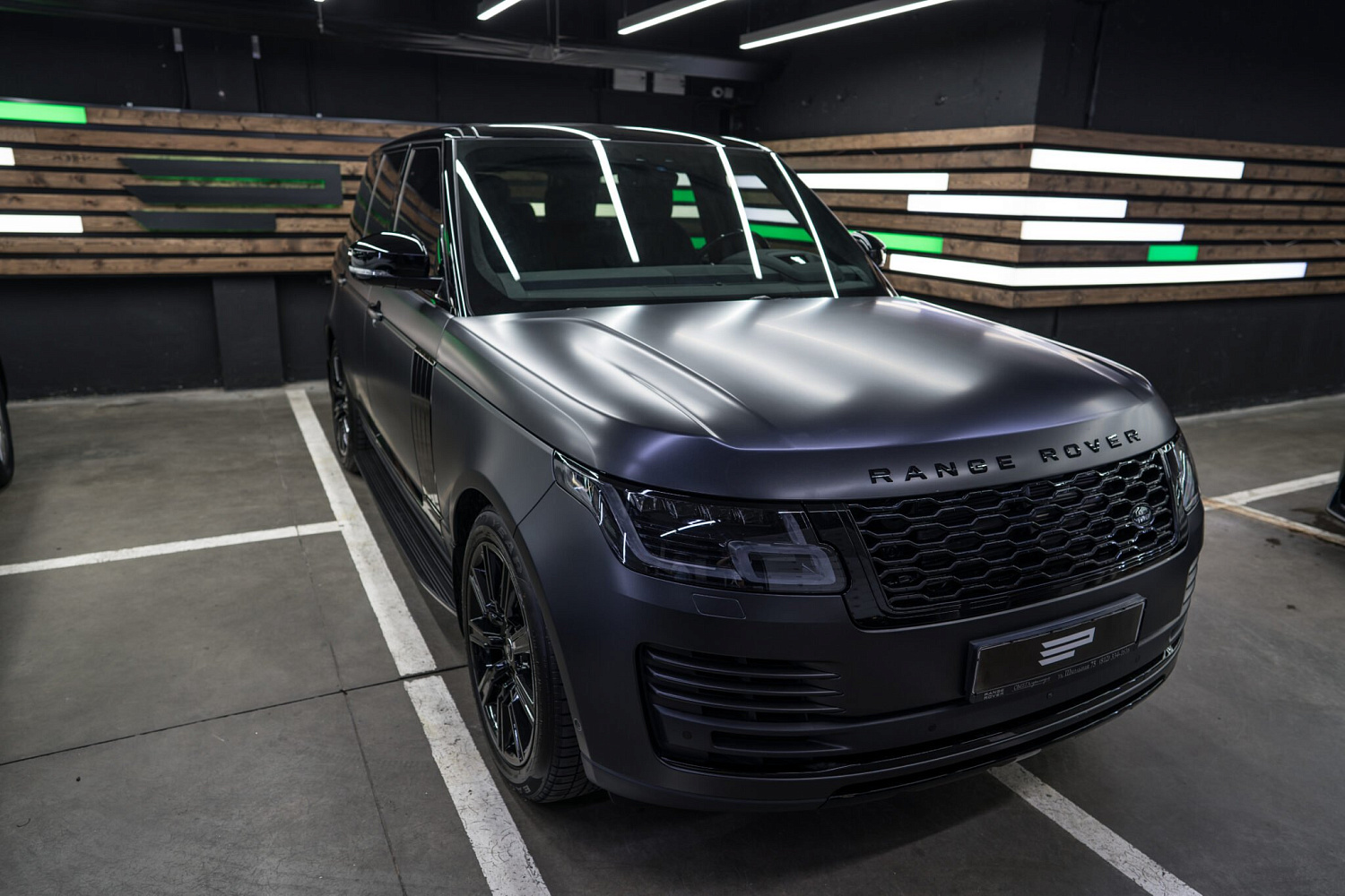 Оклейка Range Rover Vogue