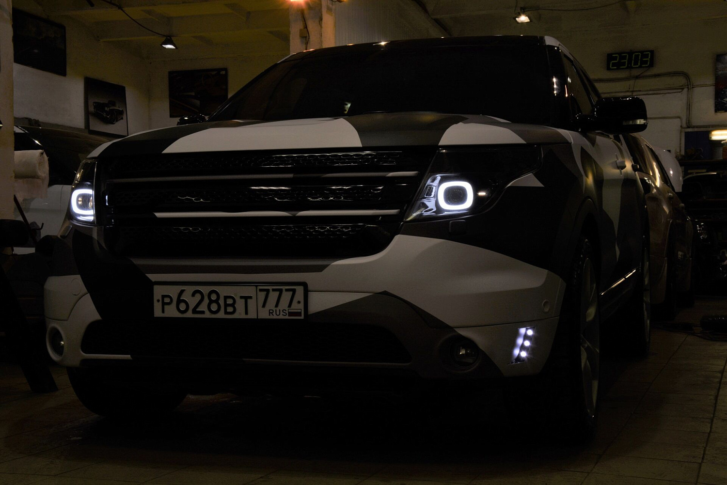Оклейка Ford Explorer
