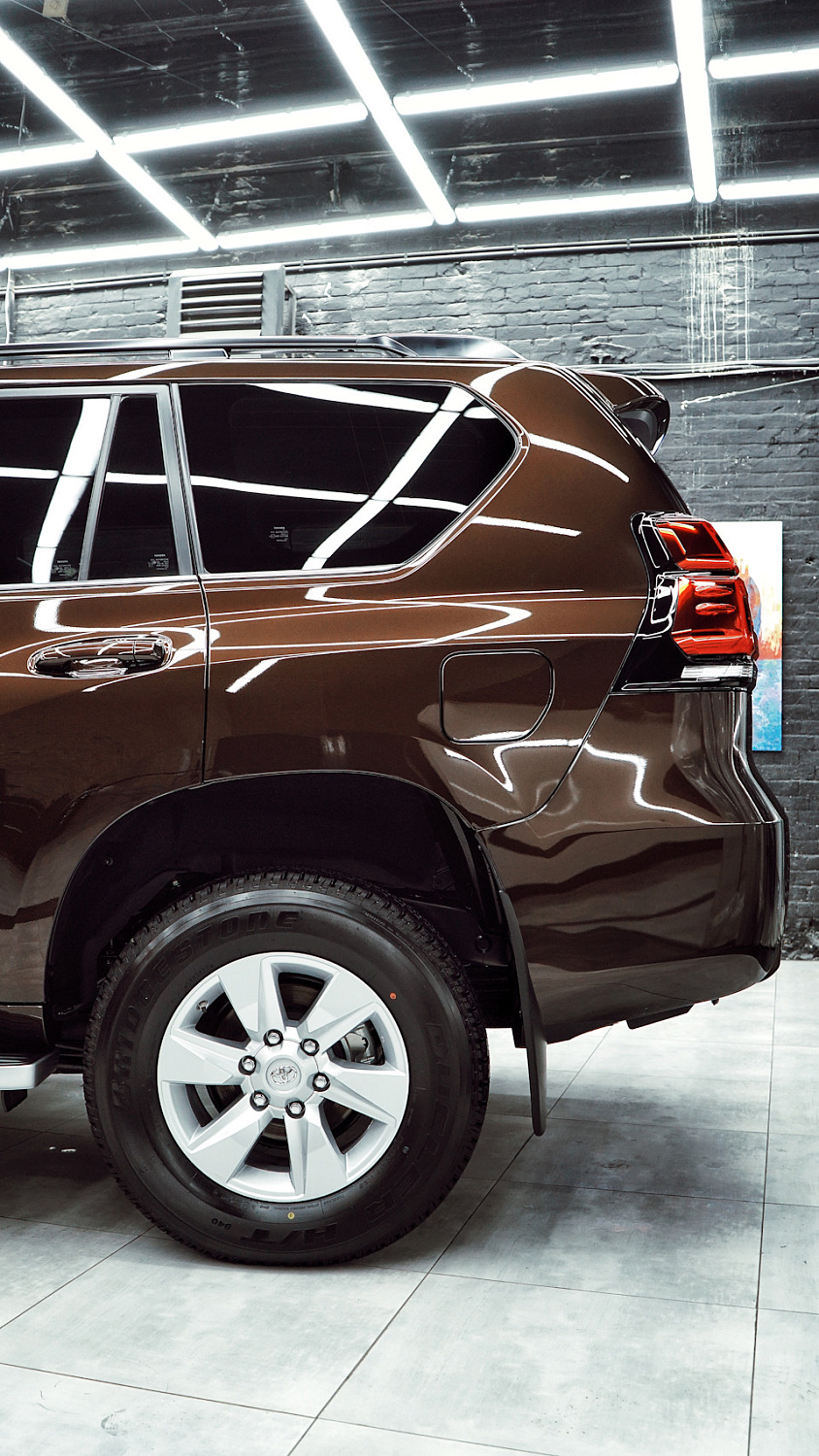 Оклейка пленкой Toyota Land Cruiser Prado