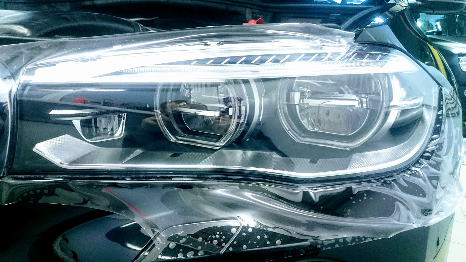 Оклейка BMW G11-12