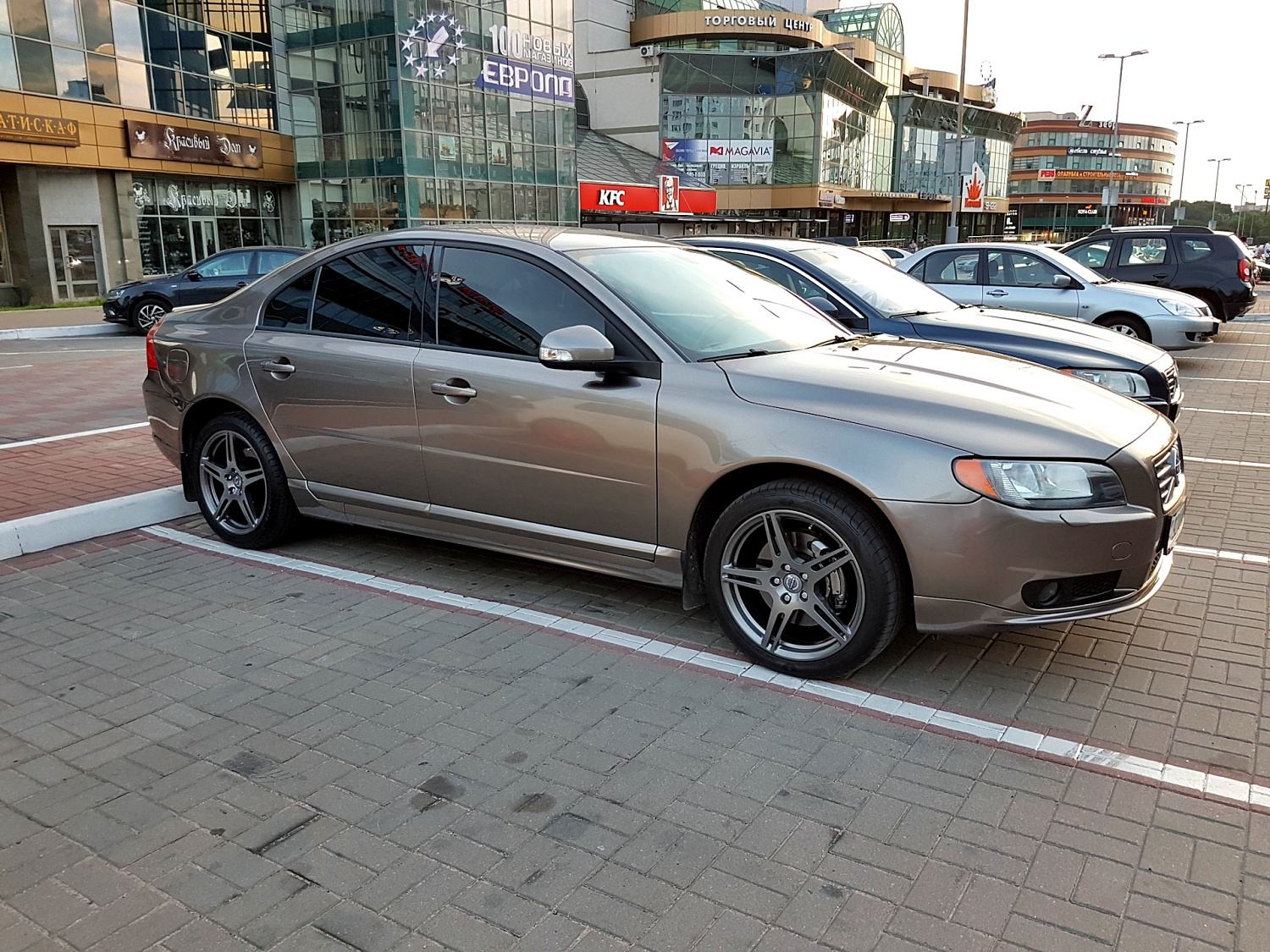 Антихром Volvo