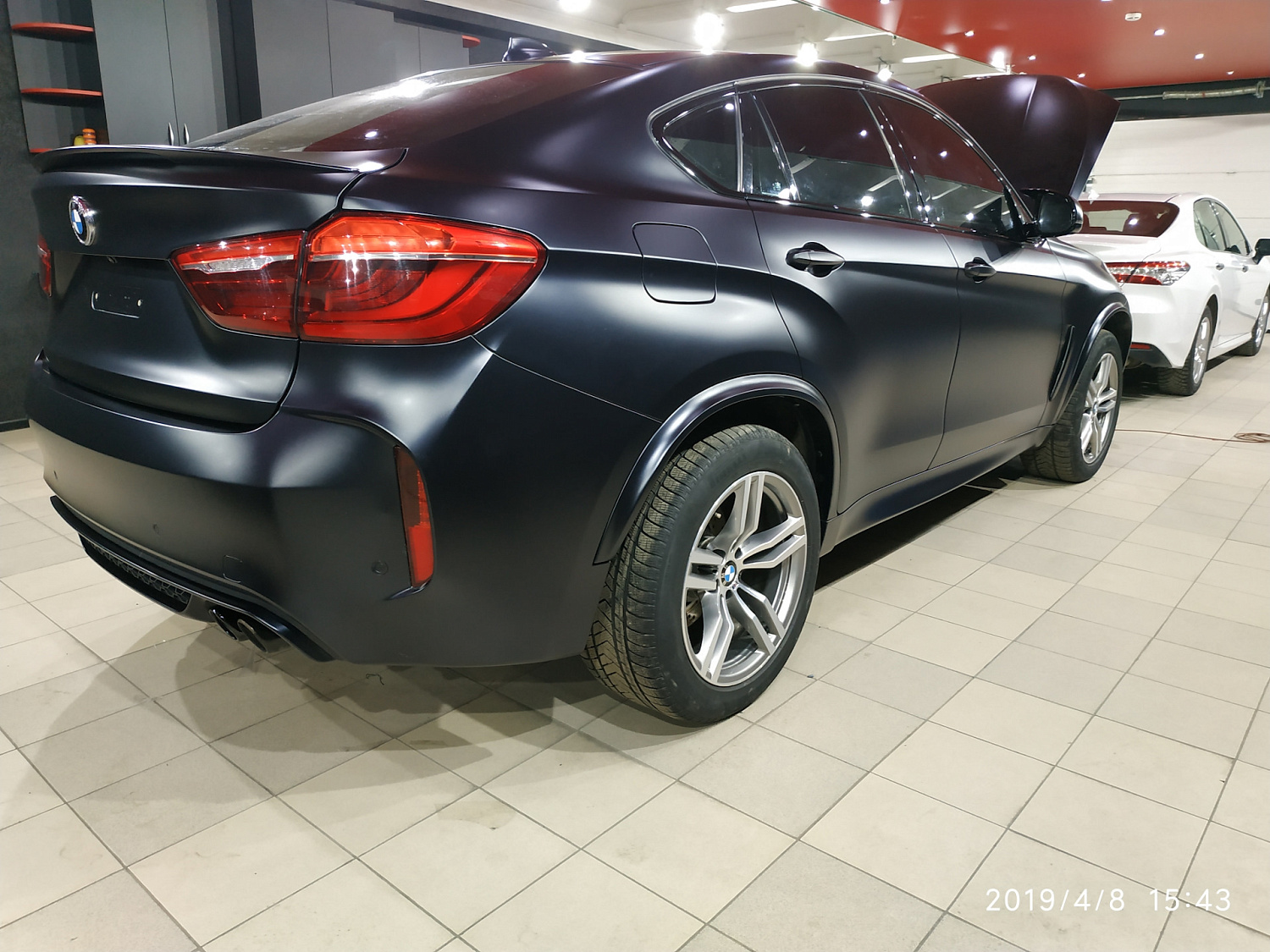 Оклейка пленкой BMW X6