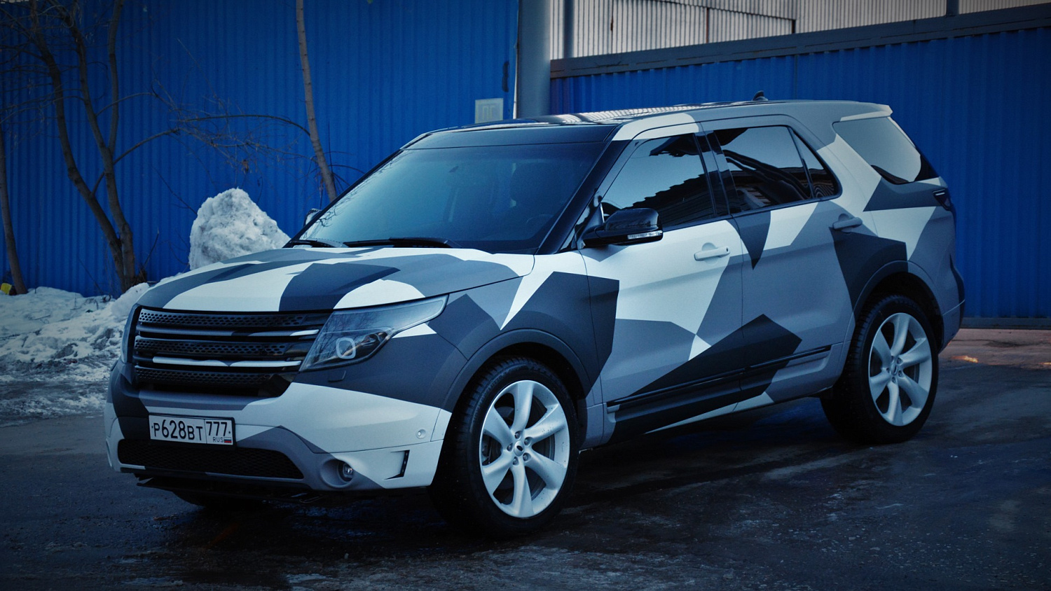 Оклейка Ford Explorer