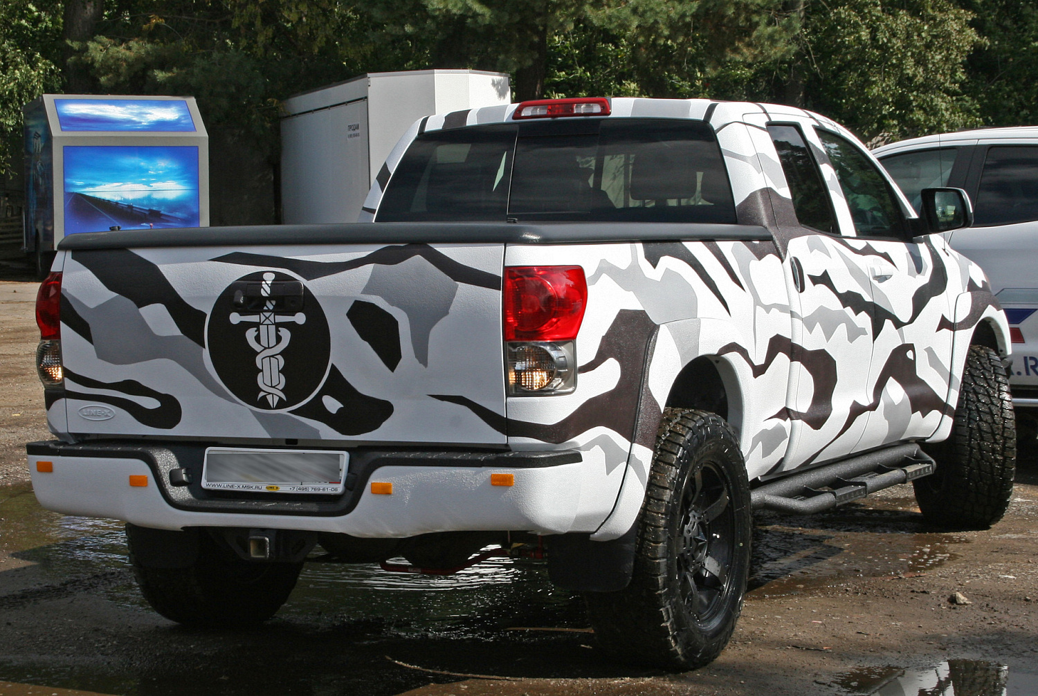 Оклейка пленкой Volkswagen Amarok